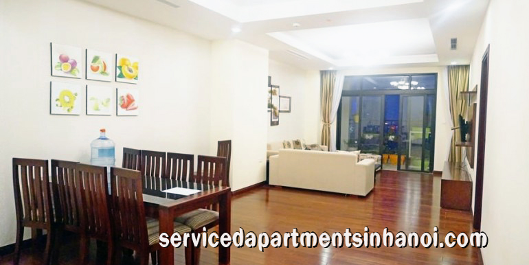 Cho thuê căn hộ rộng rãi hai phòng ngủ tại Royal City Complex, tòa R5