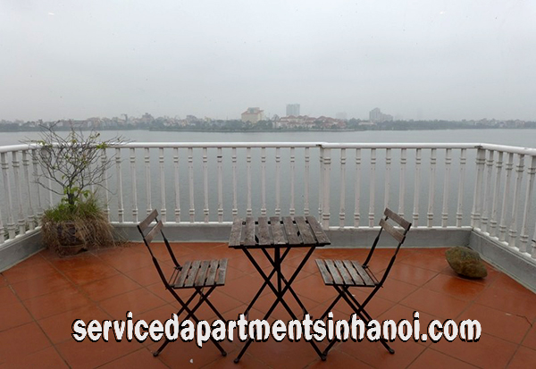 Cho thuê căn hộ dịch vụ 2 phòng ngủ ban công lớn  trên phố Nhật Chiêu, Tây Hồ