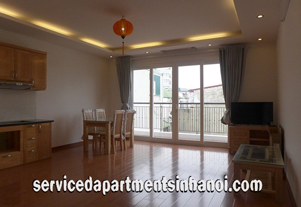 Cho thuê căn hộ dịch vụ 1 phòng ngủ tại đường Đặng Thai Mai, Tây Hồ
