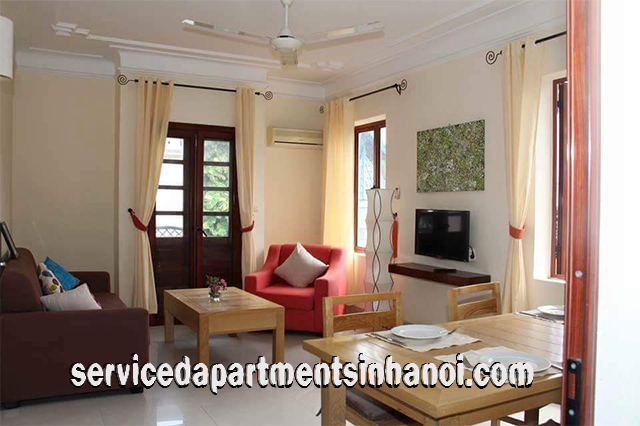 Cho thuê căn hộ dịch vụ hai phòng ngủ tại phố Tô Ngọc Vân, Tây Hồ