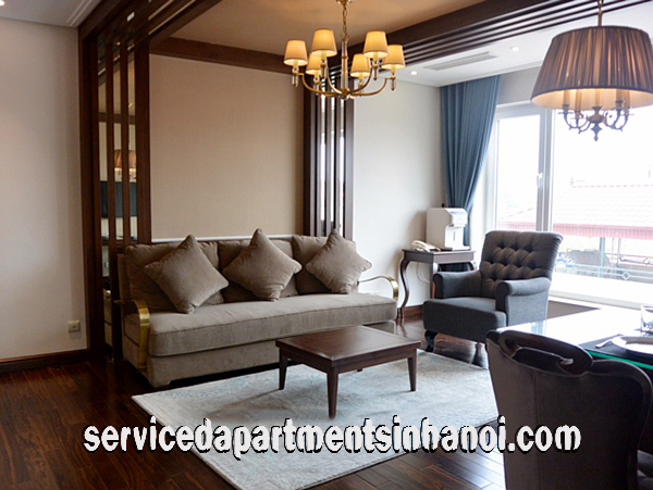 Cho thuê căn hộ dịch vụ sang trọng với một phòng ngủ tại trung tâm Hà Nội