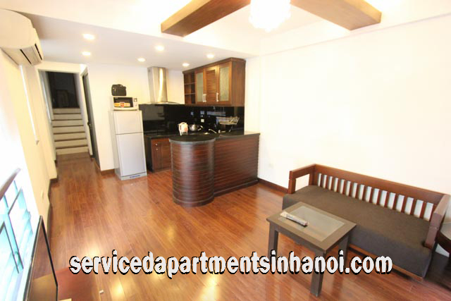 Cho thuê căn hộ dịch vụ mới tân trang tại phố Linh Lang, Ba Đình