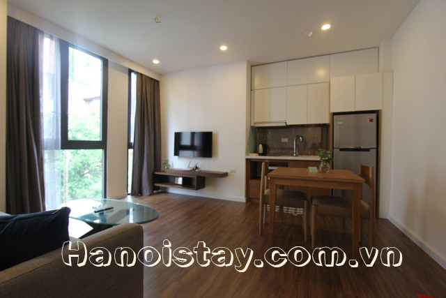 Cho thuê căn hộ dịch vụ cao cấp gần Lotte Tower, Ba Đình