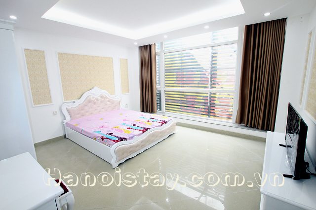 Cho thuê căn hộ dịch vụ 2 phòng ngủ tại Đống Đa, Hà Nội