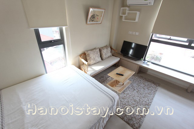 Cho thuê căn hộ 1 ngủ hiện đại, không gian sáng thoáng gần Lotte Tower