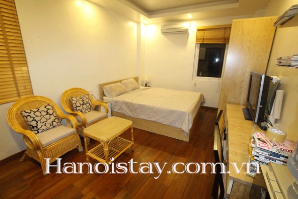 Căn hộ dịch vụ 2 phòng ngủ cho thuê giá rẻ gần phố Phan Chu Trinh, gần Nhà Hát Lớn