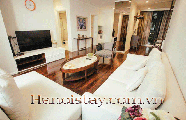 Cho thuê căn hộ chung cư cao cấp 2 phòng ngủ tại HongKong Tower, đầy đủ nội thất