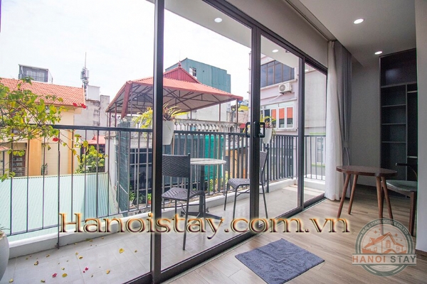 Căn hộ dịch vụ Tây Hồ 2 phòng ngủ mới hiện đại chất lượng 35