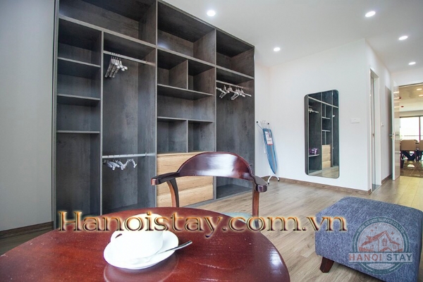 Căn hộ dịch vụ Tây Hồ 2 phòng ngủ mới hiện đại chất lượng 32