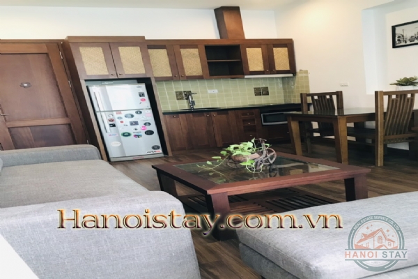 Cho thuê căn hộ dịch vụ có ban công tại khu vực Nguyễn Văn Cừ, quận Long Biên 6