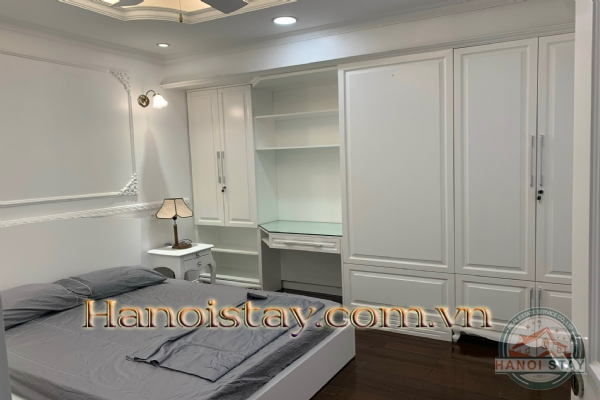 Bán căn hộ Lancaster 20 Núi Trúc, quận Ba Đình với 3 phòng ngủ, giá hạt rẻ 4
