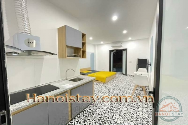 Chuyển nhượng tòa chung cư 9 tầng, full đồ tại Láng Hạ, Ba Đình 2