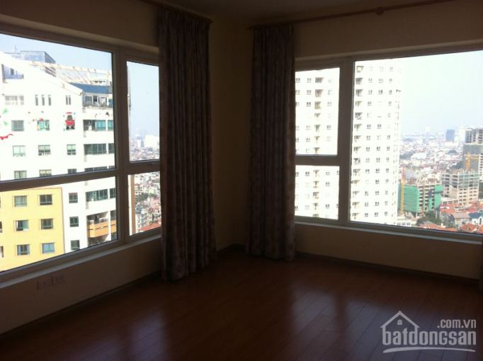 Tòa nhà cao cấp làm văn phòng ở Trúc Bạch, Ba Đình gần EVN Điện Lực 1