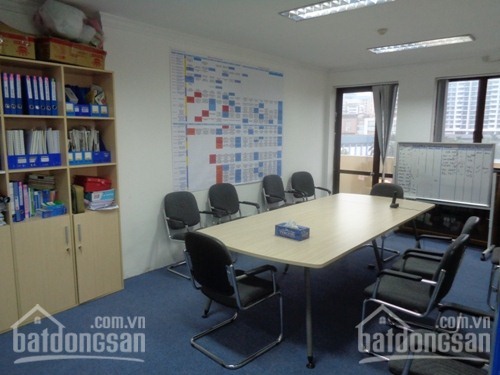 Cần cho thuê gấp tòa nhà làm văn phòng đường Trần Thái Tông LH 0916439372 5