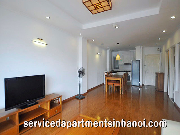 Cho thuê căn hộ hai phòng ngủ ở đường Tô Ngọc Vân, Tây Hồ, giá cả hợp lý. 2