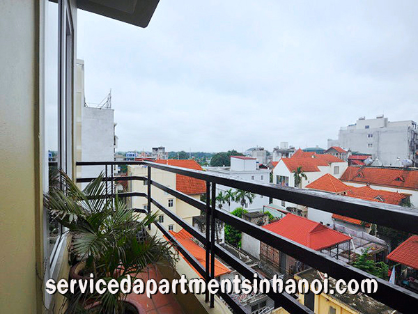 Cho thuê căn hộ hai phòng ngủ ở đường Tô Ngọc Vân, Tây Hồ, giá cả hợp lý. 10
