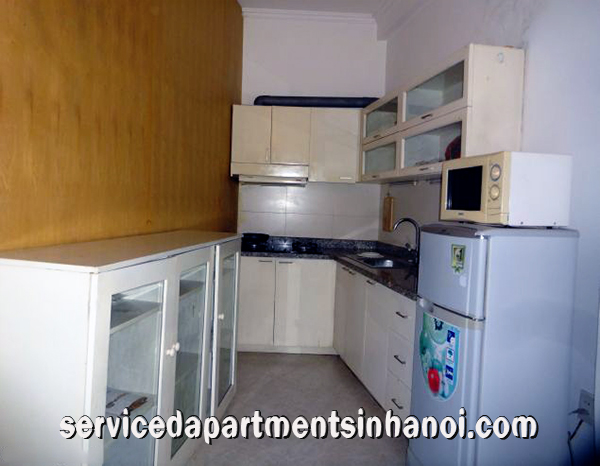 Cho thuê căn hộ 1 phòng ngủ đẹp ở đường Yên hoa, Tây Hồ, veiw hồ 5