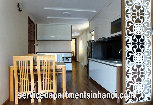 Căn hộ dịch vụ cho thuê tại đường Lạc Long Quân, Tây Hồ, nội thất chất lượng cao, có ban công 5