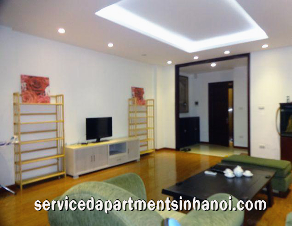 Cho thuê căn hộ hai phòng ngủ đẹp ở Trúc Bạch, Ba Đình 2
