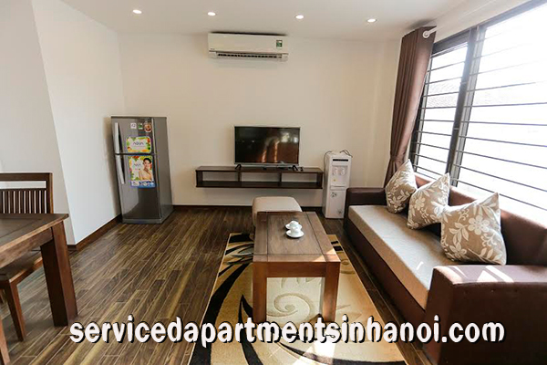 Chính chủ cho thuê căn hộ dịch vụ 2 phòng ngủ gần đường Phạm Văn Đồng, Cầu Giấy 1