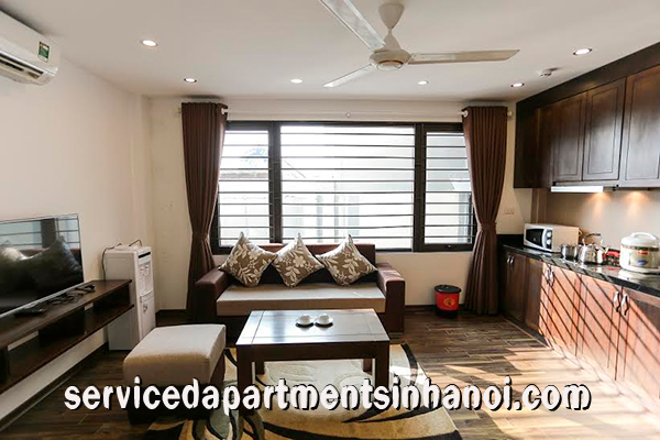 Chính chủ cho thuê căn hộ dịch vụ 2 phòng ngủ gần đường Phạm Văn Đồng, Cầu Giấy 2