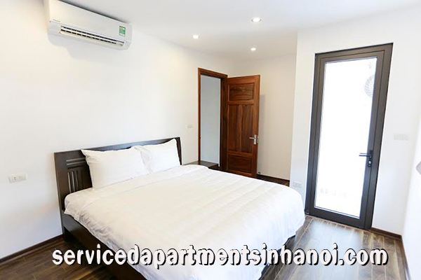 Chính chủ cho thuê căn hộ dịch vụ 2 phòng ngủ gần đường Phạm Văn Đồng, Cầu Giấy 6