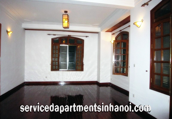 Villa Năm Phòng ngủ rộng rãi với một sân đẹp cho thuê tại Đặng Thai Mai, Tây Hồ 7