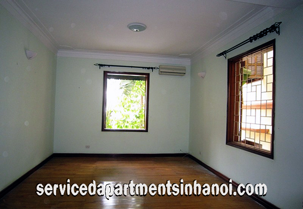Villa 5 phòng ngủ với một hồ bơi lớn cho thuê tại phố Tô Ngọc Vân, Tây Hồ 8