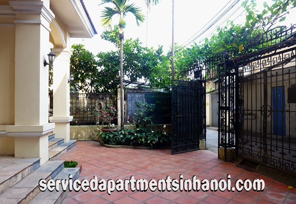 Villa với bốn phòng ngủ cho thuê ở khu vực Xóm Chùa, Tây Hồ 2