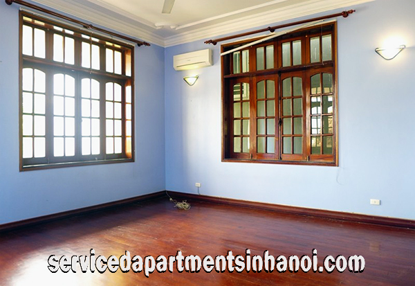 Villa với bốn phòng ngủ cho thuê ở khu vực Xóm Chùa, Tây Hồ 4