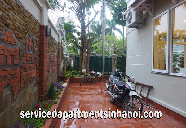 Villa phong cách hiện đại, 4 phòng ngủ cho thuê tại Tây Hồ, Hà Nội, có nhà để xe ô tô 1