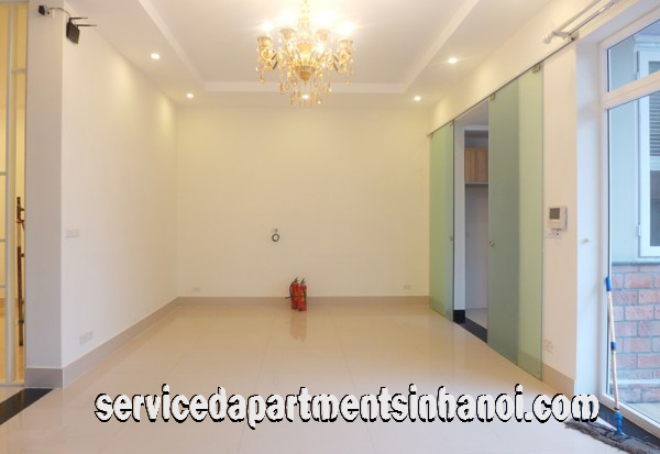 Villa phong cách hiện đại, 4 phòng ngủ cho thuê tại Tây Hồ, Hà Nội, có nhà để xe ô tô 5