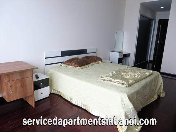 Căn hộ hiện đại thuộc tòa nhà R1, Royal City cho thuê, 1400$ 3