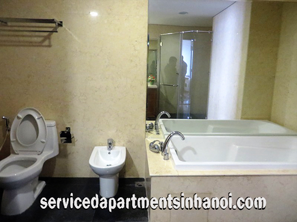 Căn hộ hiện đại thuộc tòa nhà R1, Royal City cho thuê, 1400$ 8