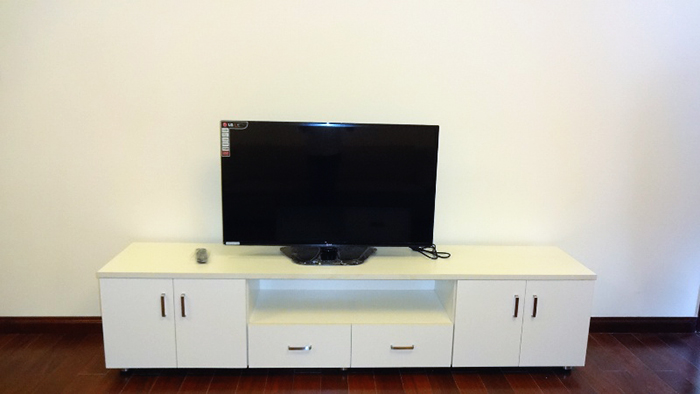 Cho thuê căn hộ 115m2, R1 đầy đủ nội thất, 900$ 2