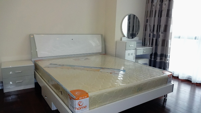 Cho thuê căn hộ 115m2, R1 đầy đủ nội thất, 900$ 9