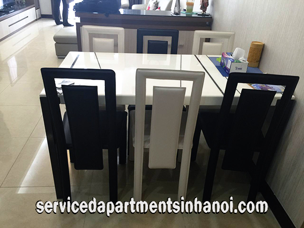 Cho thuê căn hộ 2 phòng ngủ 100m2, Royal 3
