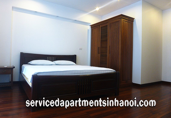 Căn hộ 3 phòng ngủ view hồ Tây cho thuê ngay 8