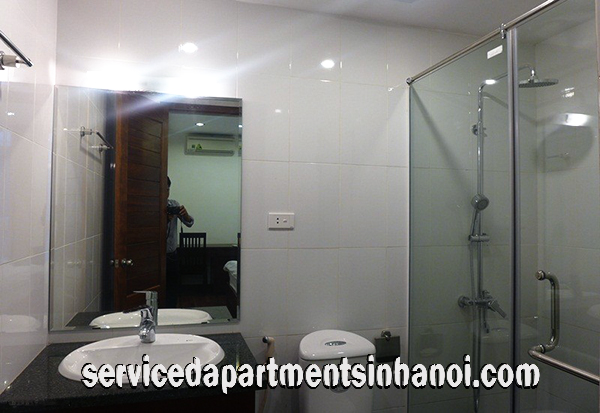 Căn hộ 3 phòng ngủ view hồ Tây cho thuê ngay 9
