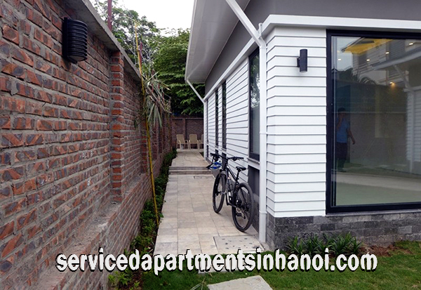 Cho thuê biệt thự cao cấp với 4 phòng ngủ đẹp, có vườn rộng 3