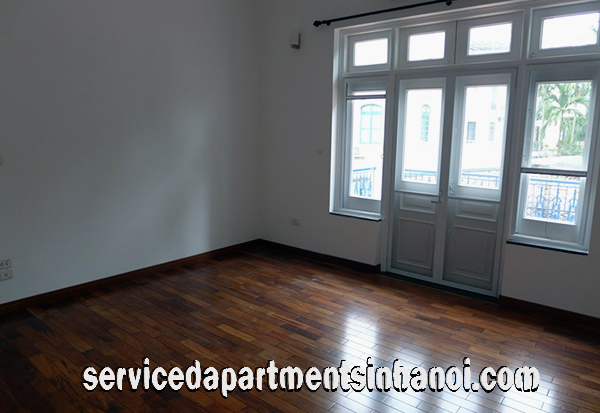 Cho thuê căn hộ cao cấp bốn phòng ngủ ở Đặng Thai Mai st, Tây Hồ, có bể bơi đẹp 7