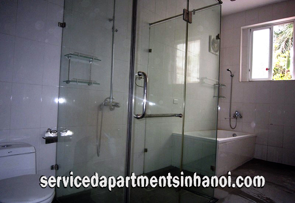 Cho thuê Villa bốn phòng ngủ rộng rãi ở Khu vực Tây Hồ với Hồ Bơi lớn 5