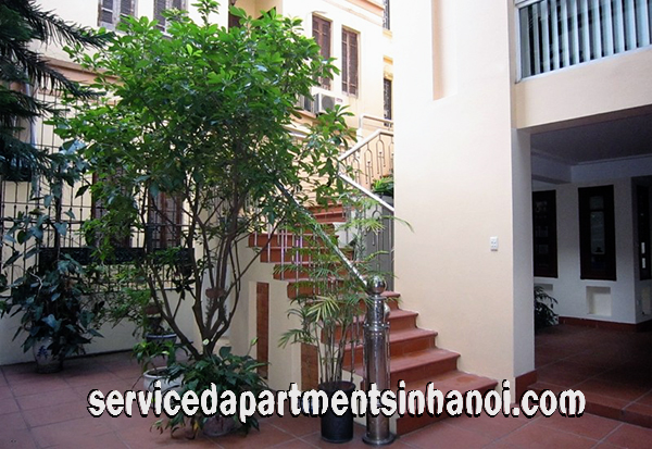 Cho thuê biệt thự cao cấp 4 phòng ngủ tại quận Tây Hồ, có Hồ bơi đẹp 2