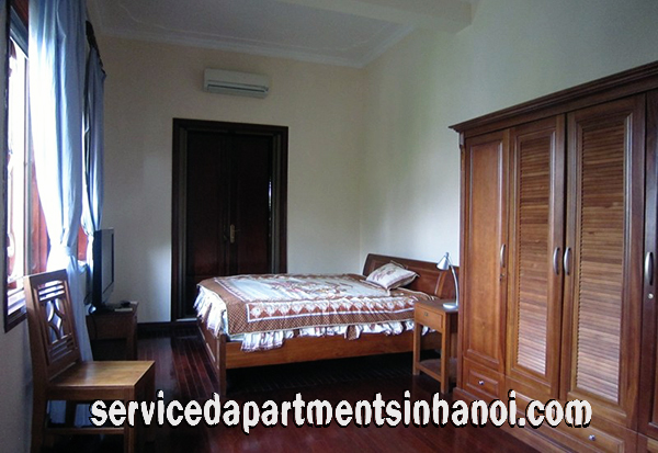 Cho thuê Villa năm phòng ngủ đẹp tại Nghi Tàm,Tây Hồ, Vườn rộng , view hồ 10