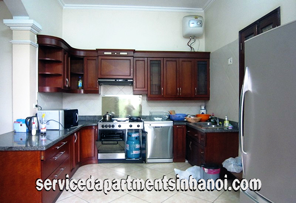 Cho thuê Villa năm phòng ngủ đẹp tại Nghi Tàm,Tây Hồ, Vườn rộng , view hồ 4