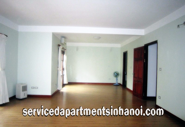 Cho thuê Villa Đẹp bốn phòng ngủ ở Tô Ngọc Vân có bể bơi, vườn đẹp 7