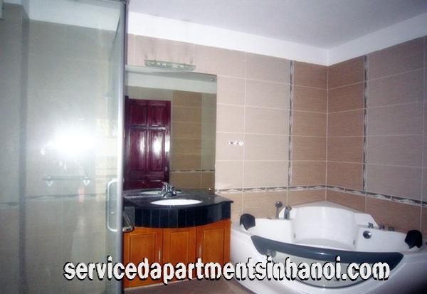 Cho thuê Villa Đẹp bốn phòng ngủ ở Tô Ngọc Vân có bể bơi, vườn đẹp 10