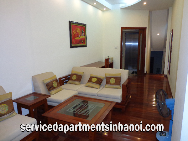 Căn hộ 1 phòng ngủ gần Cầu Long Biên và hồ Trúc Bạch, 80m2 5
