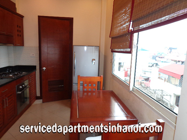 Căn hộ 1 phòng ngủ gần Cầu Long Biên và hồ Trúc Bạch, 80m2 6
