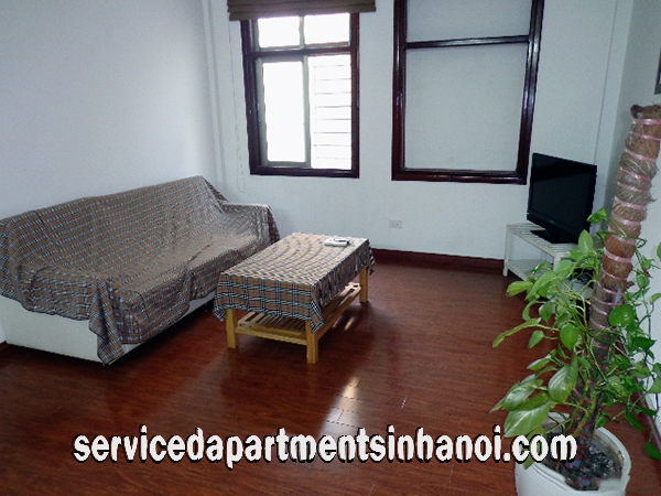 Cho thuê căn hộ 2 phòng ngủ giá rẻ gần hồ Hoàng Cầu 1